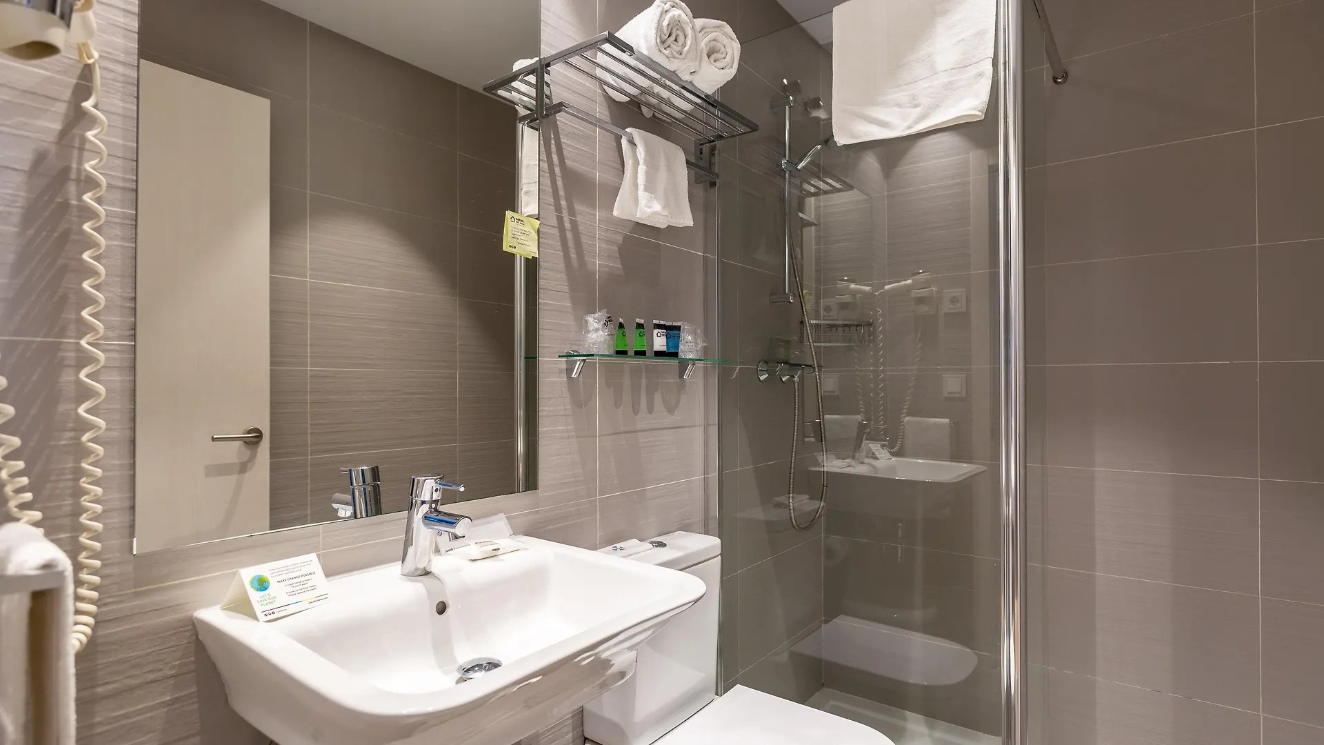 Colectia Hotel Urumea Saint-Sébastien