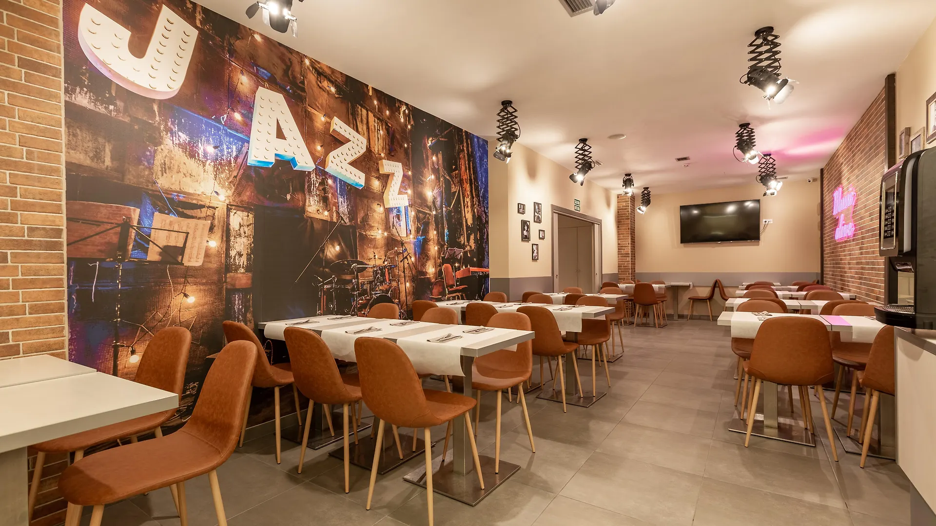 Colectia Hotel Urumea サン・セバスティアン