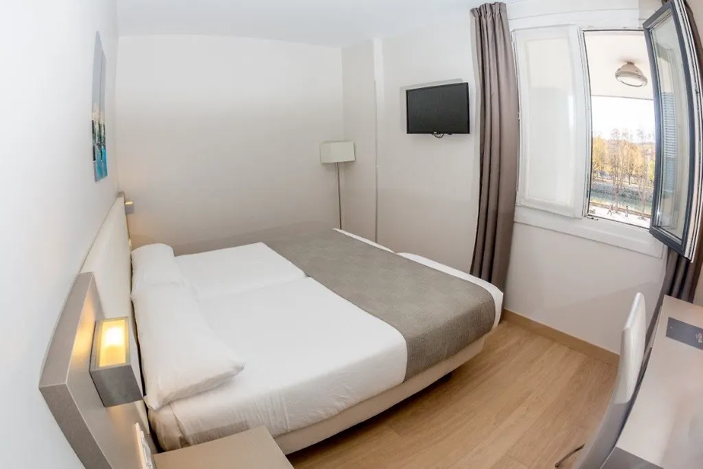 Colectia Hotel Urumea Saint-Sébastien Espagne